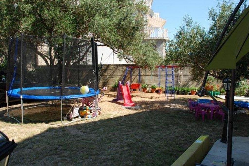 Apartments With A Parking Space Barbat, Rab - 16816 Barbat na Rabu Exterior photo